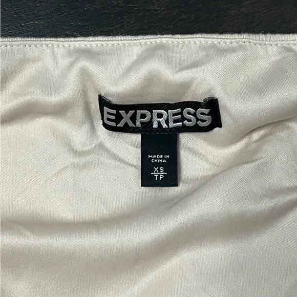 Express sequin stretch mini skirt. Size XS - Picture 2 of 2